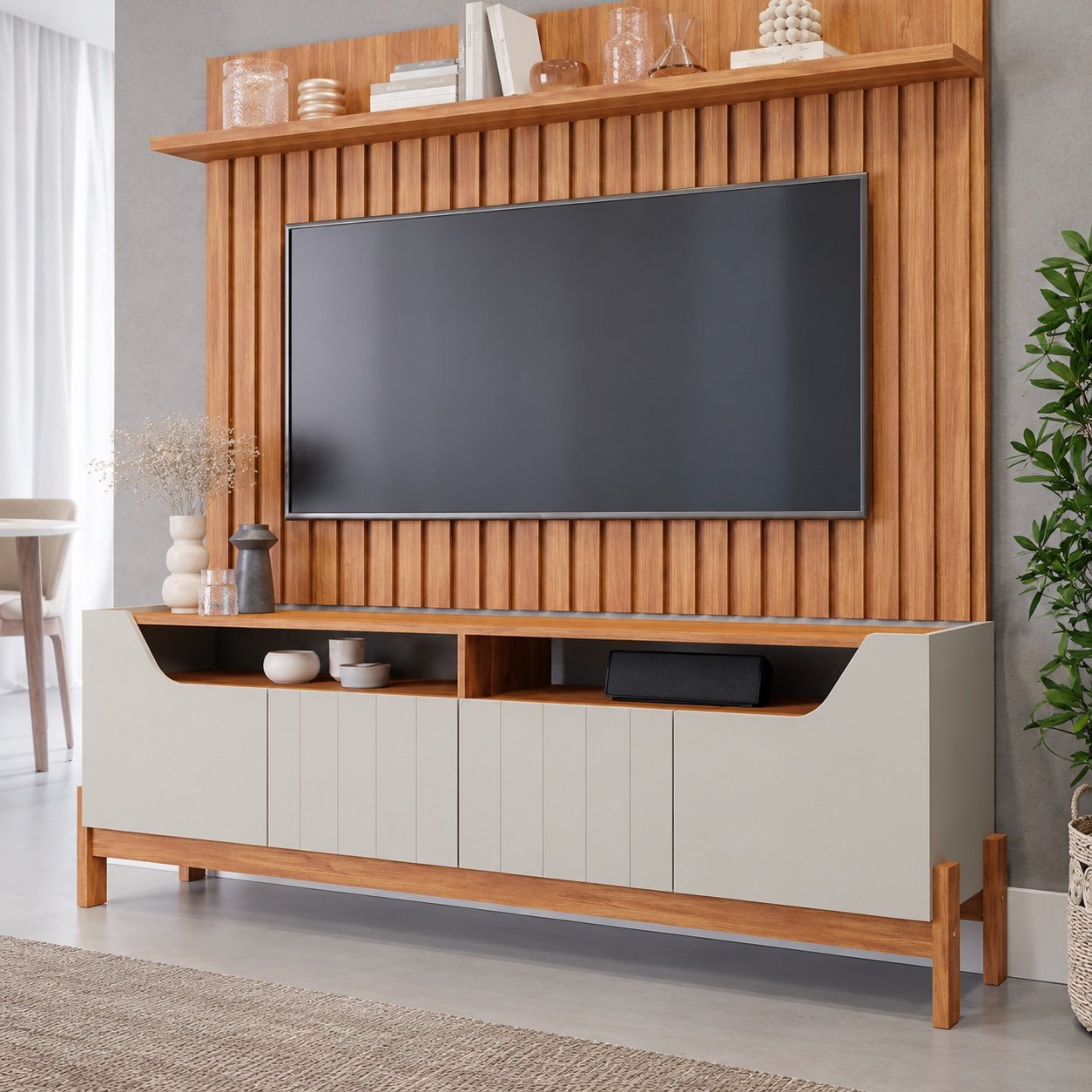 Moema com Trend — detalhe das portas e nichos
